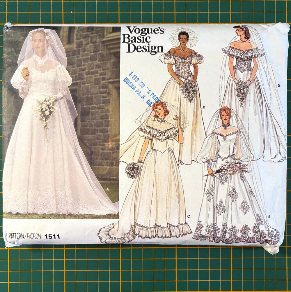 Vtg 1980s Vogue 1511 Bridal Wedding Gown w/ Train Sz 12 Misses Pattern FF/Uncut
